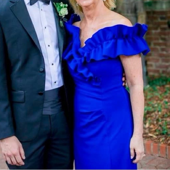 DILLARDS Stretch Ruffle Off-the-Shoulder Ruched Back Gown - Picture 4 of 4